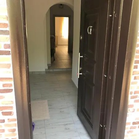 Guelse Apartlari * Kumluca